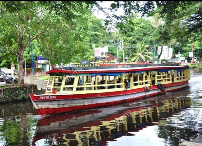 Alappuzha Vivaresidence Homestay מראה חיצוני תמונה